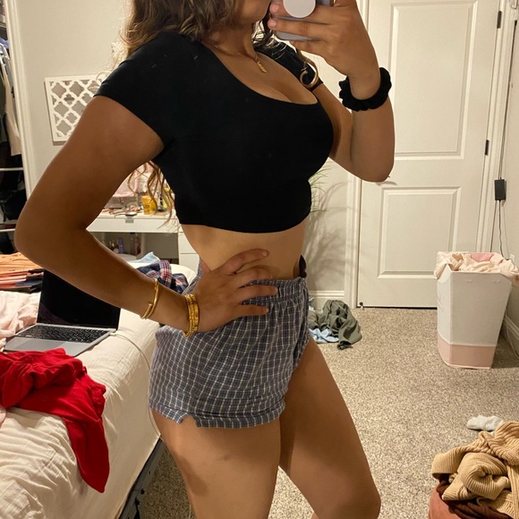 Shein Crop Top - Picture 2 of 2